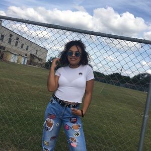 Meet your Posher, Alexandra